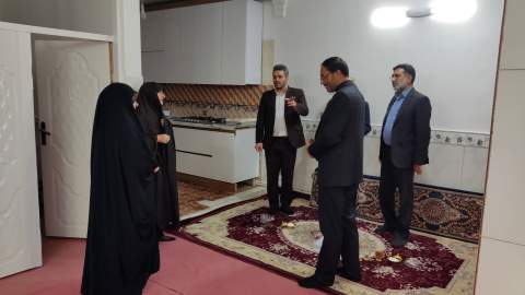 دیدار قائم مقام کمیته امداد استان تهران با خانواده شهید « علی مرادی ناولیقی»