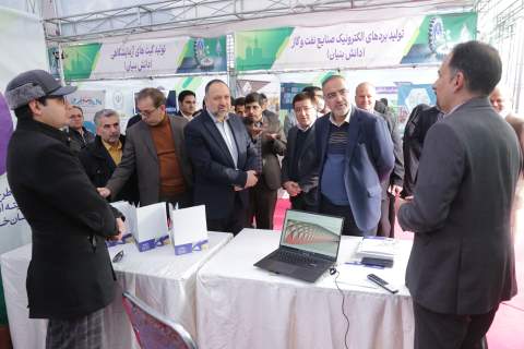 جشن خودکفایی 4500 مدد جوی کمیته امداد در خراسان رضوی.
