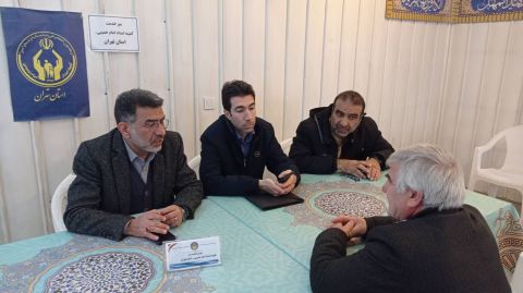 برپایی میز خدمت در محل برگزاری نماز جمعه تهران 