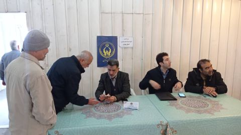 برپایی میز خدمت در محل برگزاری نماز جمعه تهران 