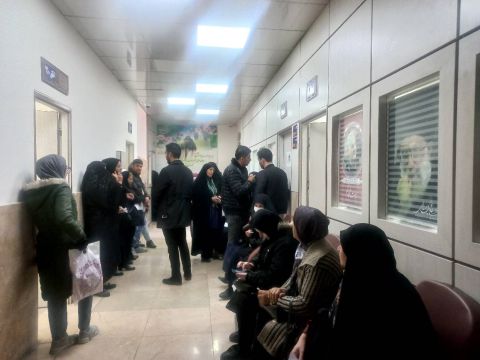 کاهش هزینه های درمانی خانوارهای نیازمند با برپایی اروهای جهادی پزشکی 