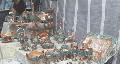 عرضه محصولات مجریان طرح های اشتغال در نمایشگاه فروش بهاره تهران
