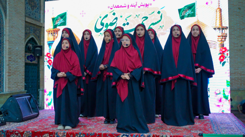 برگزاری مراسم اهدای  جهیزیه به نوعروسان نیازمند در قالب پویش آیینه و شمعدان  - 1404/02/14