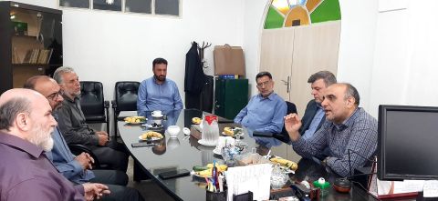 دیدار مدیرکل کمیته امداد استان تهران با مدیر مجموعه موج برای تأمین مسکن نیازمندان 