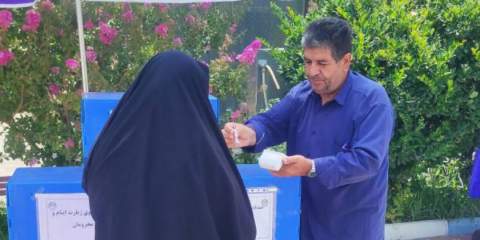 حضور شهروندان نیکوکار استان تهران در پایگاه های جمع آوری کمک های مردمی-۱۴۰۴٫۰۵٫۰۳