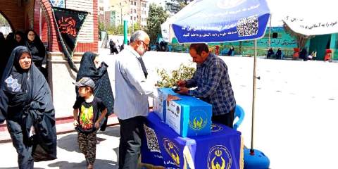 مشارکت شهروندان تهرانی درحمایت از نیازمندان درمیعادگاه های نماز جمعه سراسر استان تهران _  1404/05/31