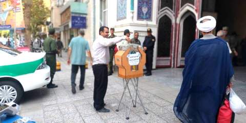همبستگی اجتماعی در میعادگاه های نماز جمعه سراسر استان تهران در حمایت از نیازمندان _ ۱۴٠۴/٠۶/۱۴